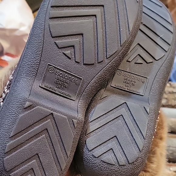 Isotoner Brown Faux Fur Slippers - Picture 6 of 7